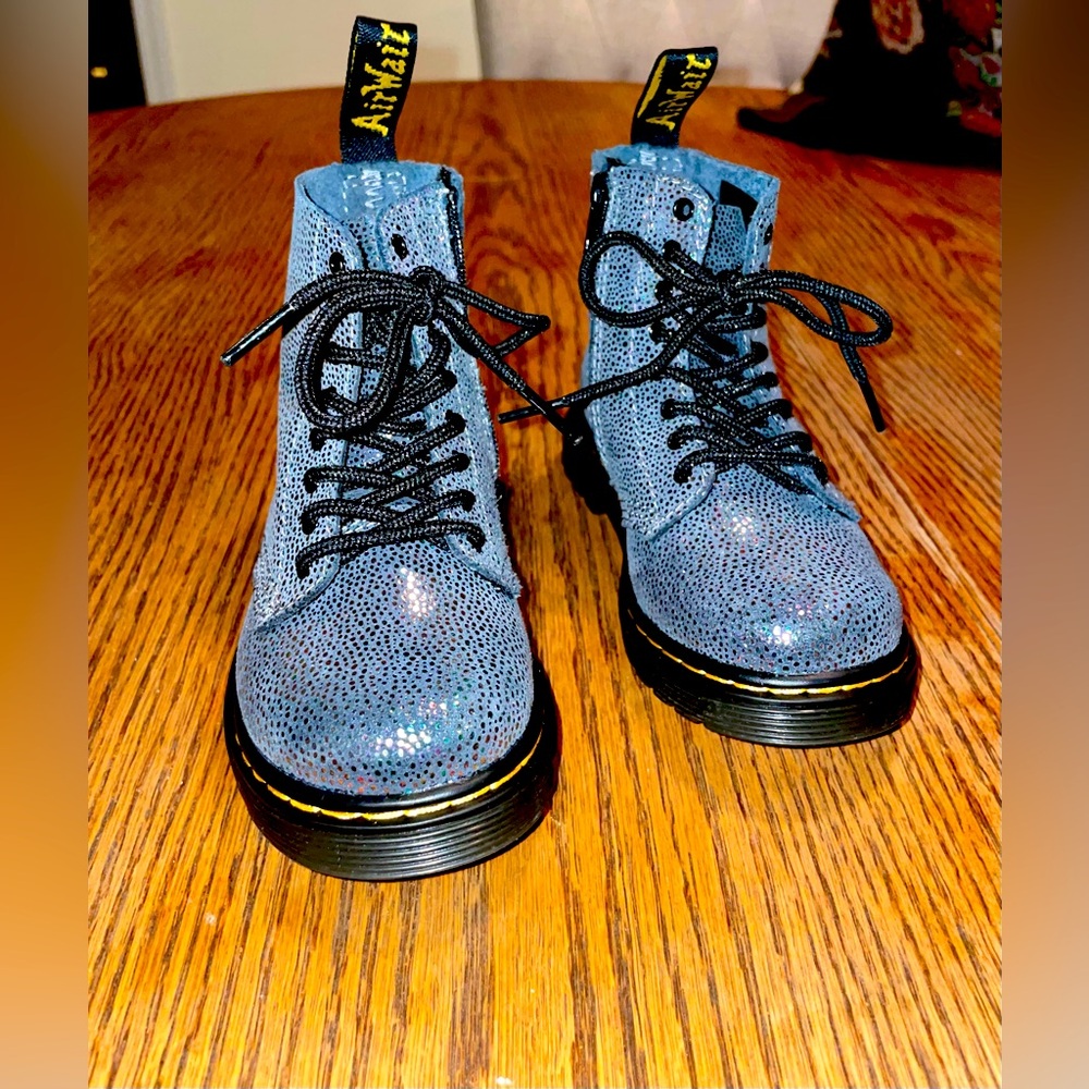 Kids Black iridescent Dr Martens
